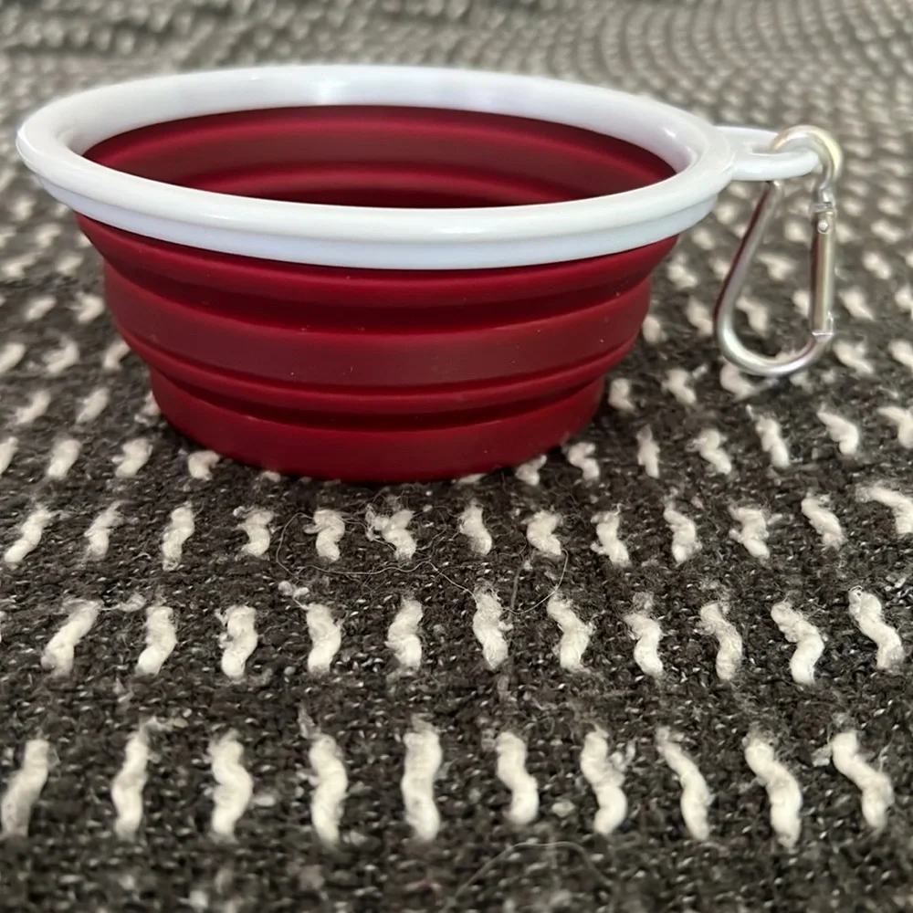Small Maroon Collapsible Dog Bowl - Bone Appétit